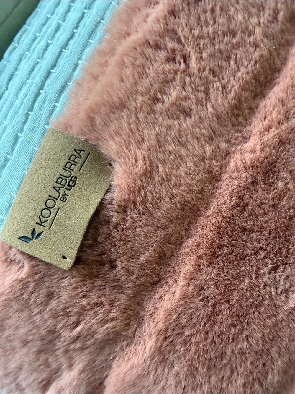 Koolaburra Plush Coral Pink Faux Fur Throw